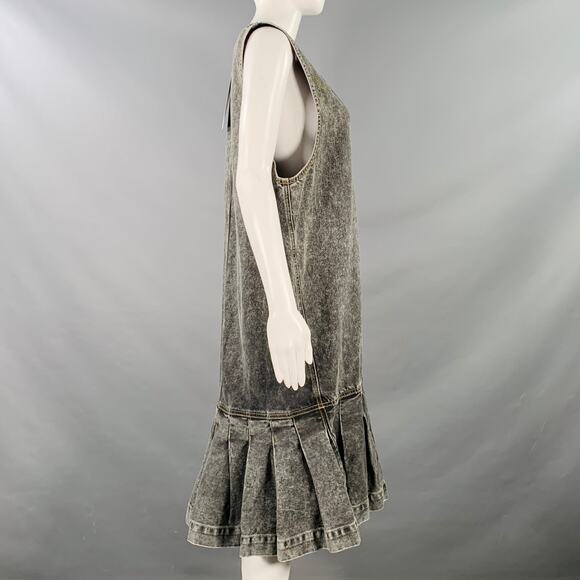 M Grey Cotton Denim Contrast Stitch Oversized Drop Waist Deep V-Neck Dress - Picture 2 of 6